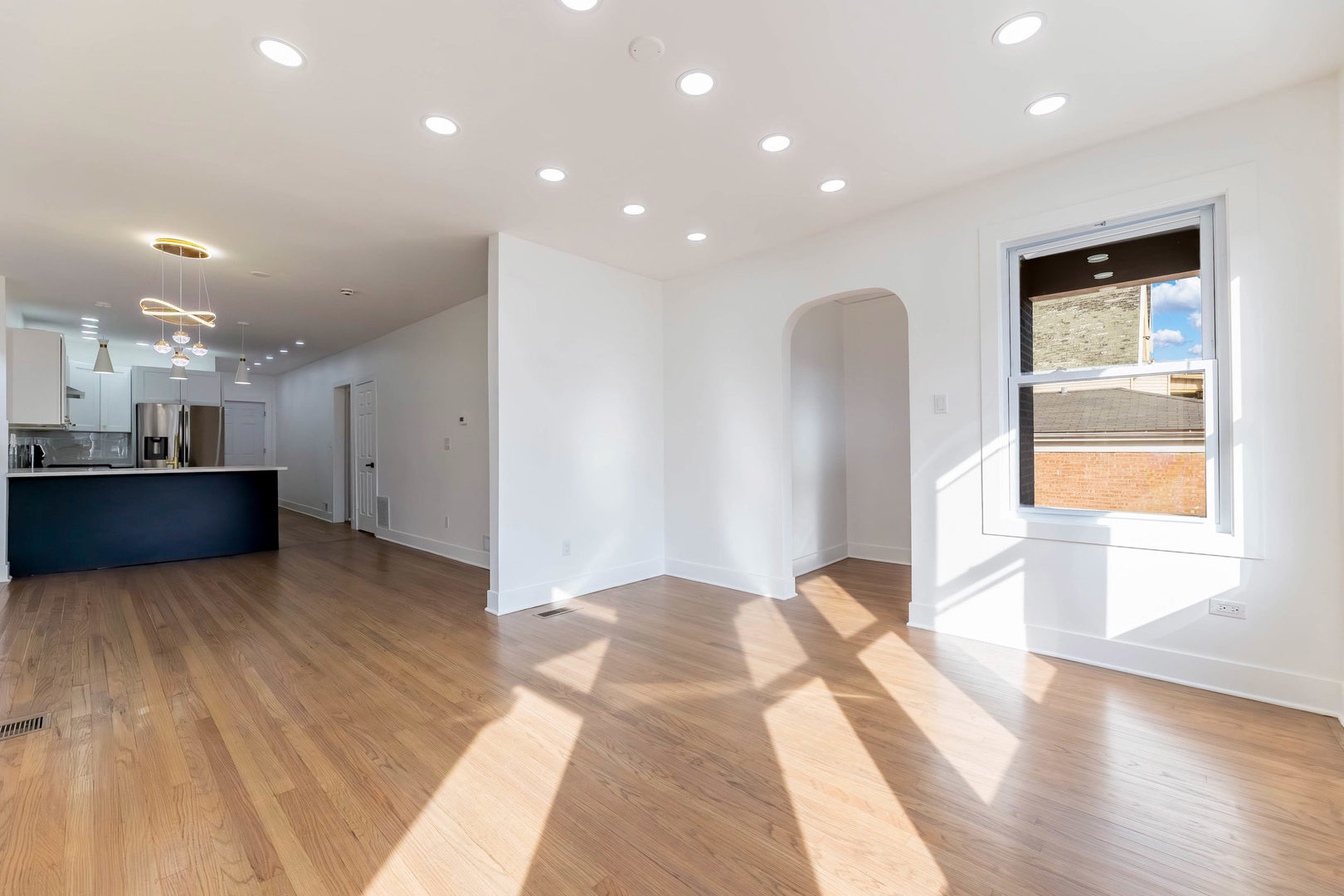 6742 South Carpenter Street Chicago, IL 60621 - Photo 4 of 36 a view of kitchen and windows