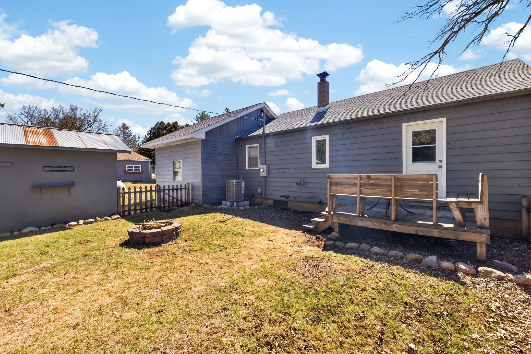400 Main Street Nevis, MN 56467 - Photo 4 of 29