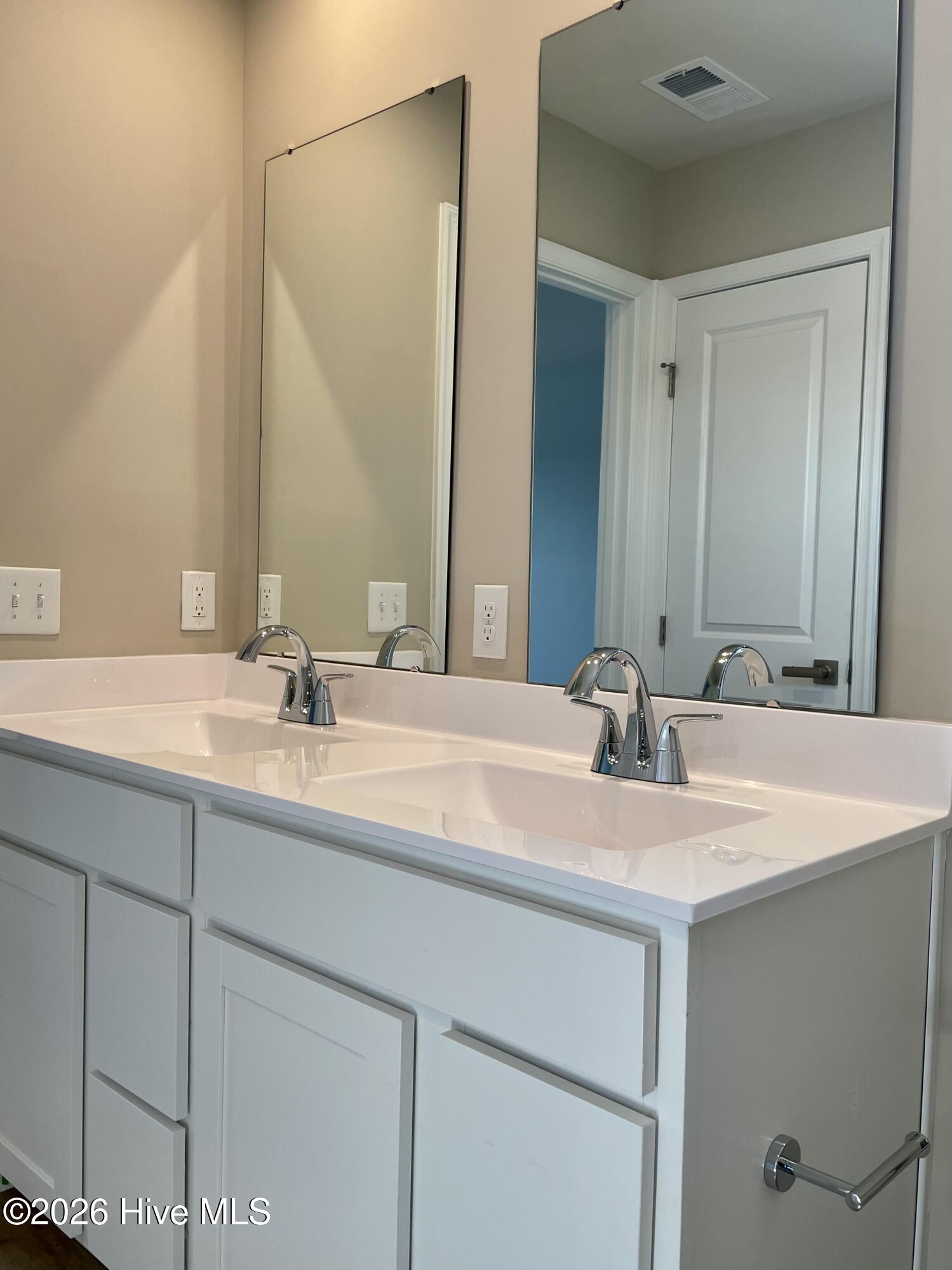 3005 Edgemead Circle Northwest, Unit F Calabash, NC 28467 - Photo 15 of 34 e3005.15