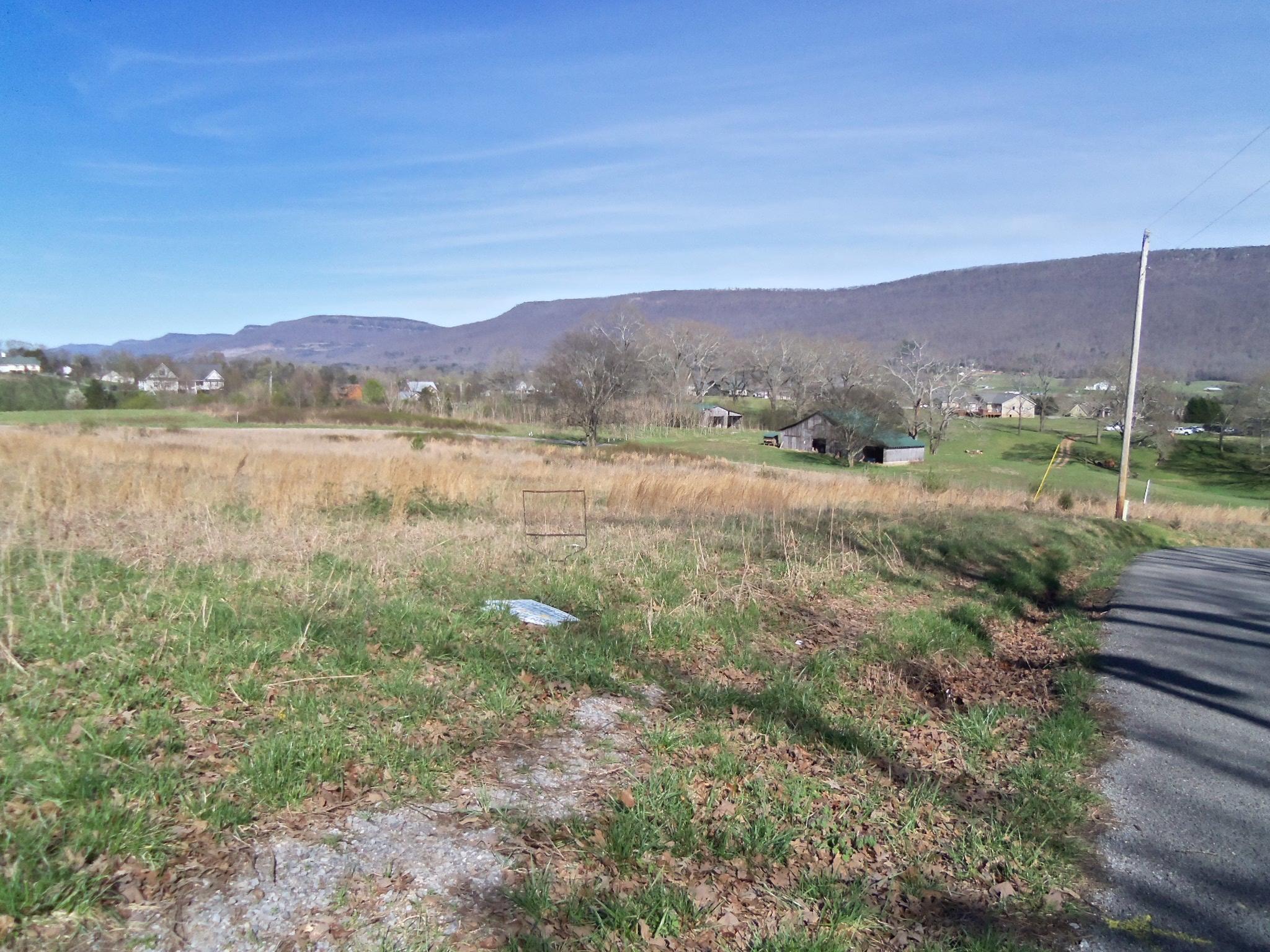 24 Hudlow Road Dunlap, TN 37327 - Photo 4 of 11 100_2393