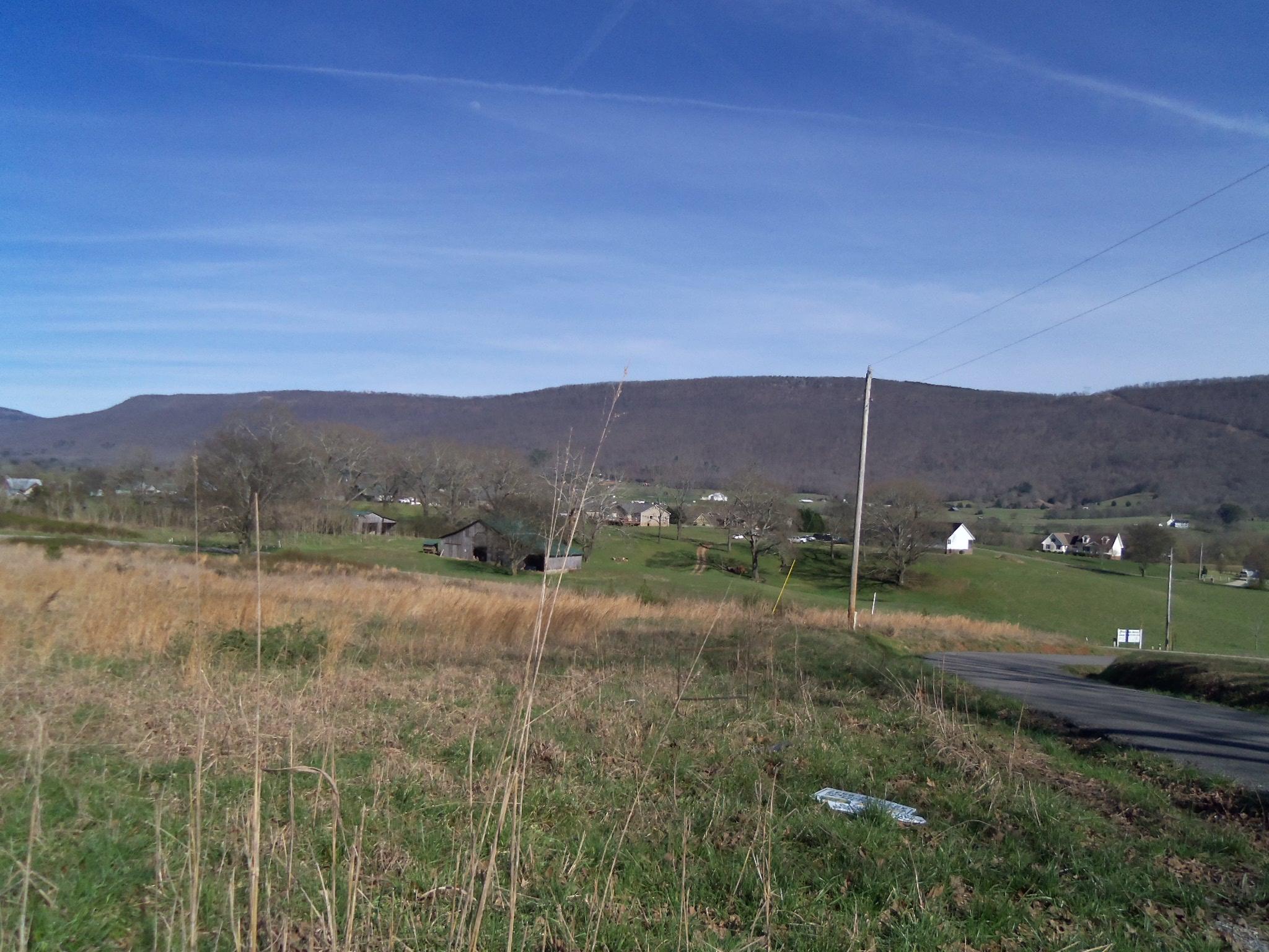 24 Hudlow Road Dunlap, TN 37327 - Photo 5 of 11 100_2394