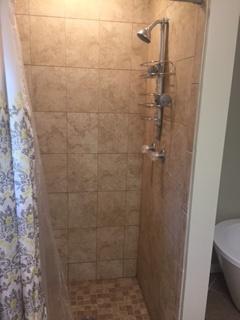 225 Brailsford Road Summerville, SC 29485 - Photo 21 of 25 Shower