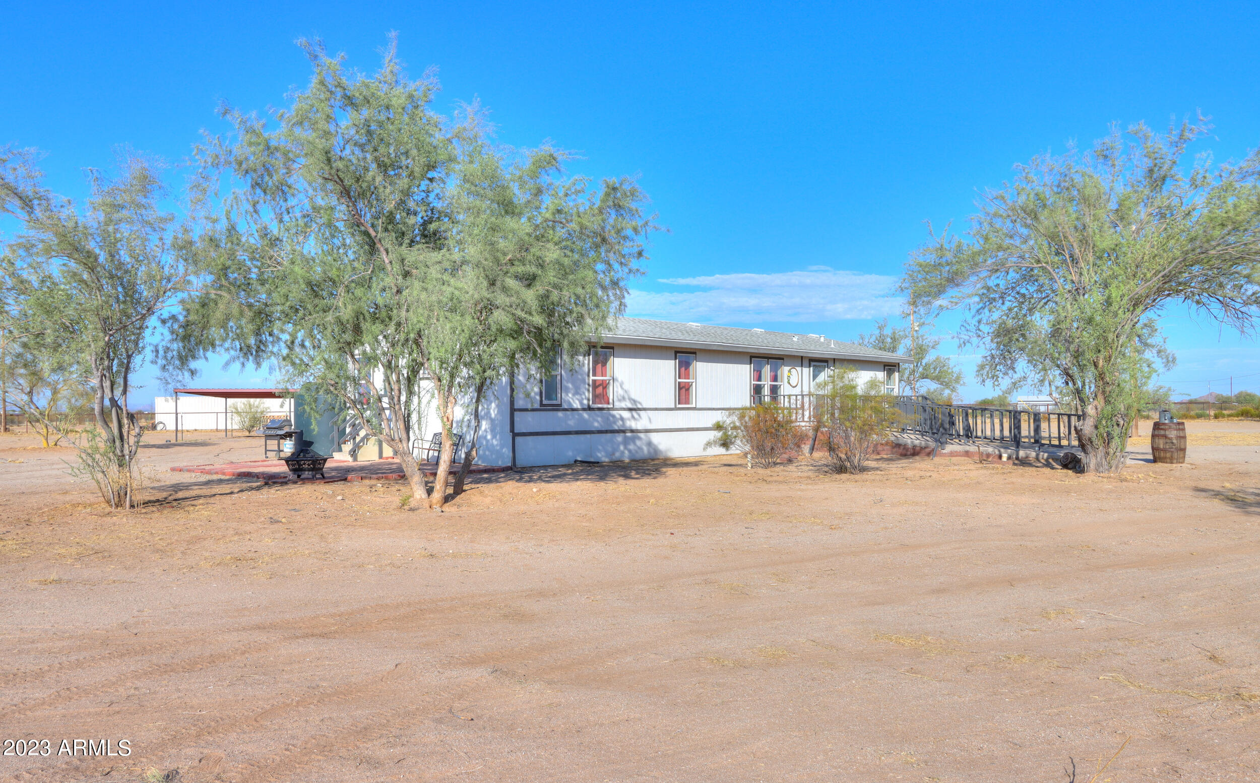 53408 West Clearview Road Maricopa, AZ 85139 - Photo 11 of 45 35