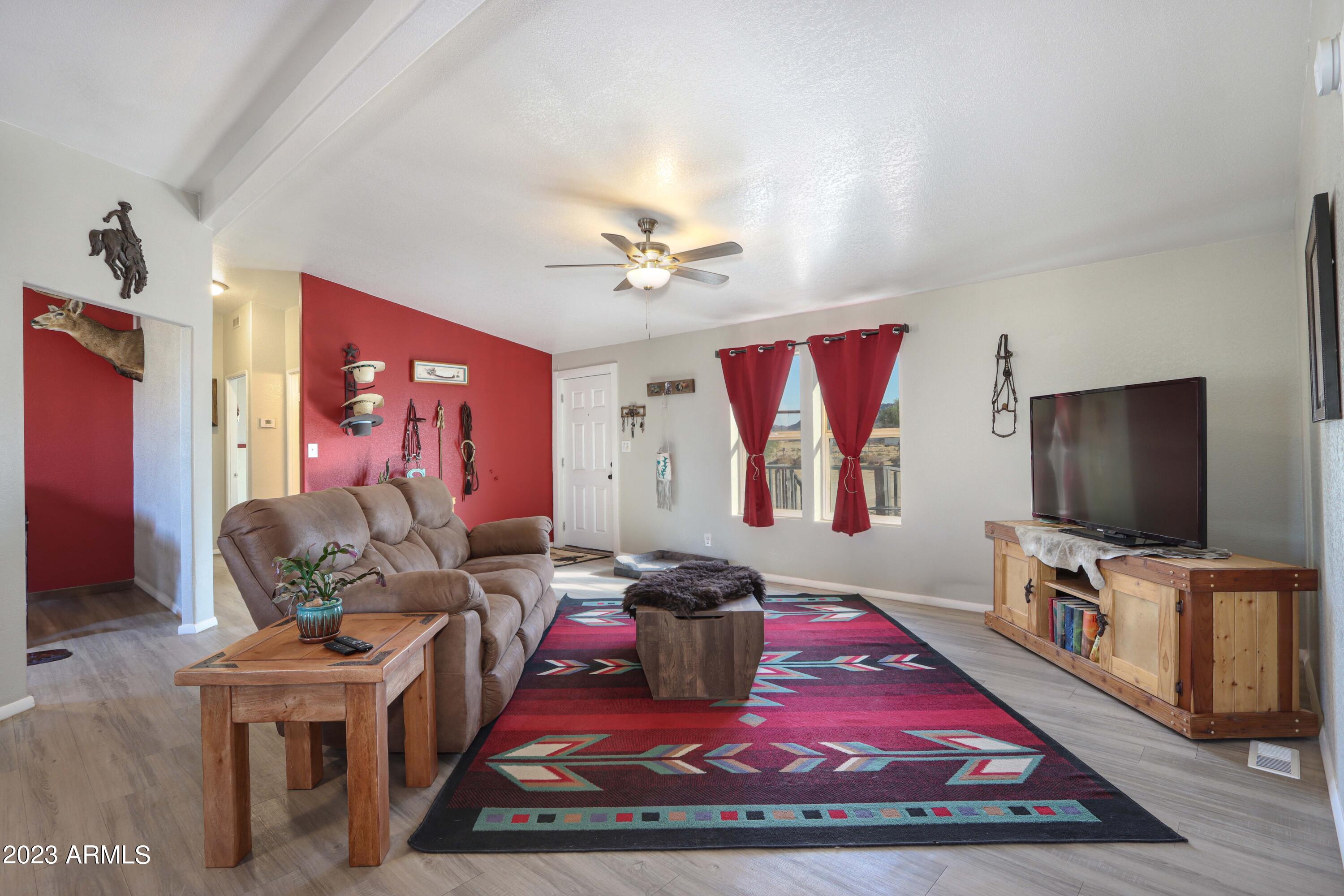 53408 West Clearview Road Maricopa, AZ 85139 - Photo 17 of 45 03
