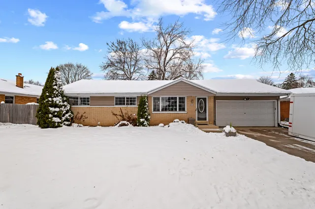 $280,000 | 5860 West Ester Place, Brown Deer, WI 53223