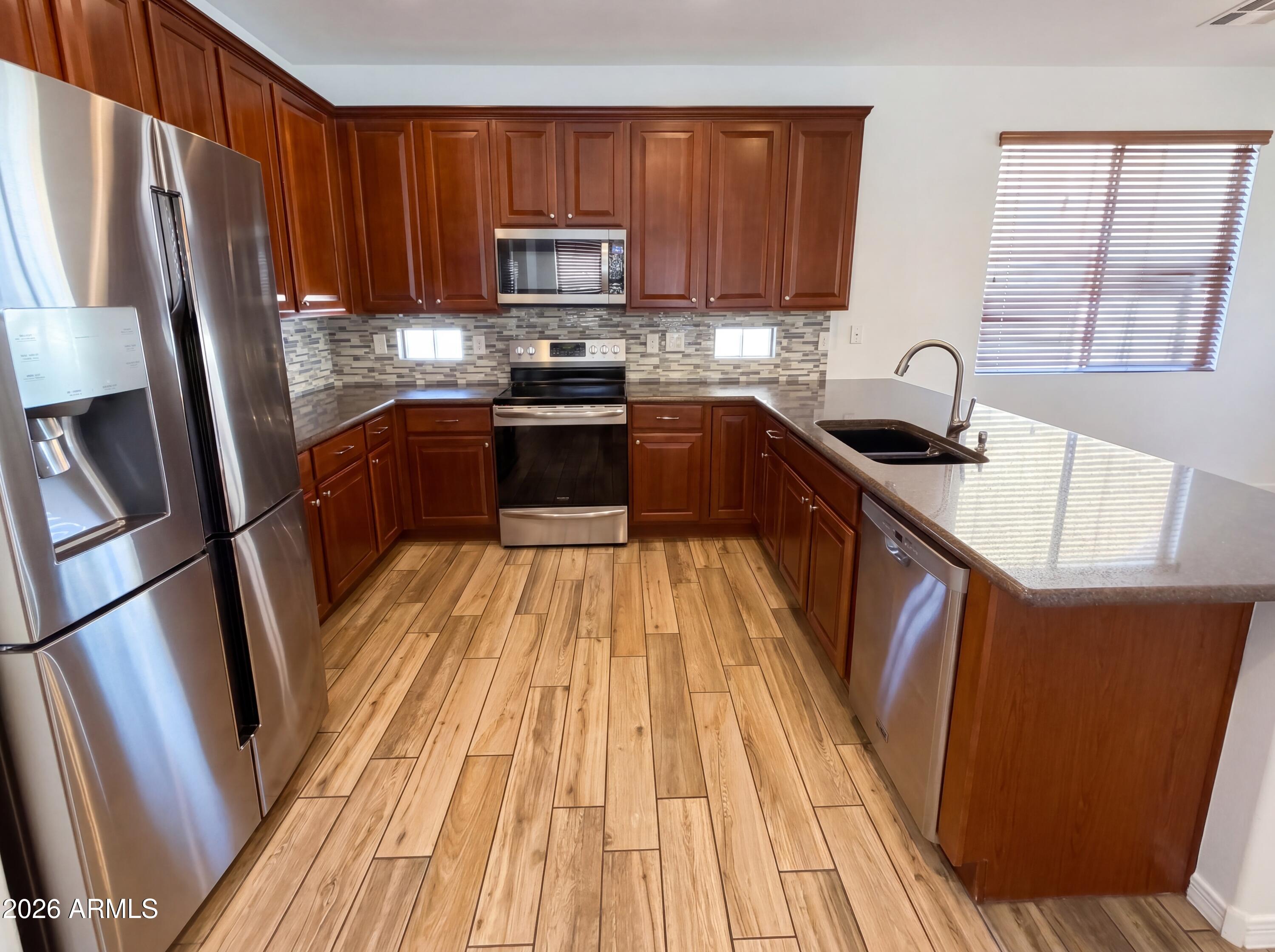 5509 West Rowel Road Phoenix, AZ 85083 - Photo 2 of 48