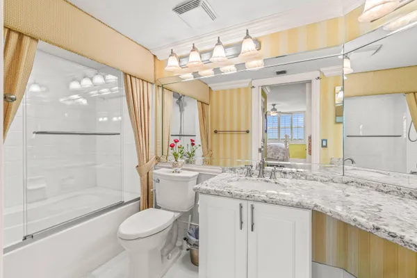 $4,500 | 3594 South Ocean Boulevard, Unit 801, Highland Beach, FL 33487