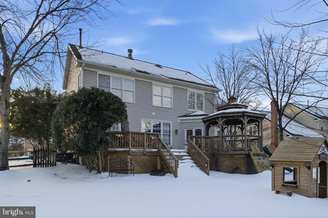 $1,000,000 | 15450 Eagle Tavern Lane, Centreville, VA 20120