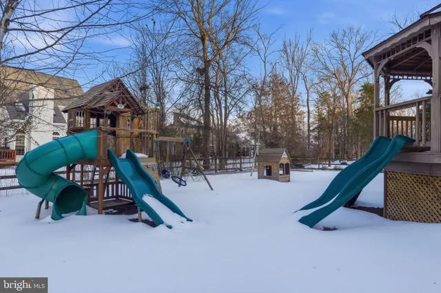 $1,000,000 | 15450 Eagle Tavern Lane, Centreville, VA 20120