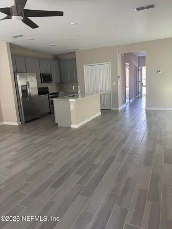 $2,200 | 1657 Pottsburg Point Drive, Jacksonville, FL 32207
