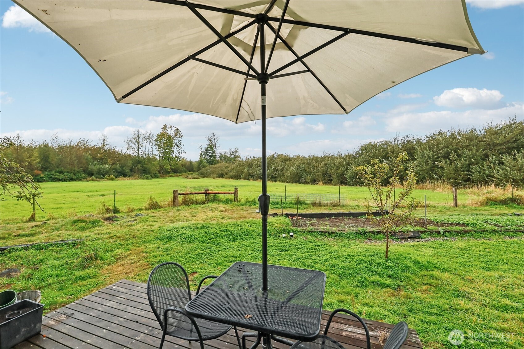 8754 Peavey Road Sedro-Woolley, WA 98284 - Photo 38 of 40