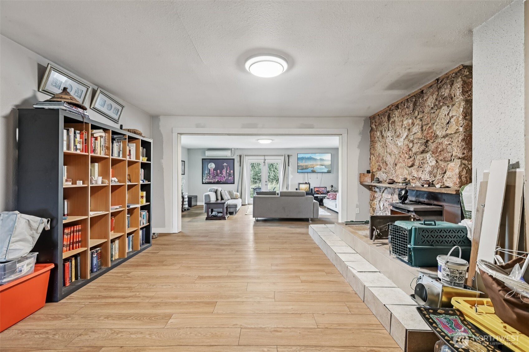 8754 Peavey Road Sedro-Woolley, WA 98284 - Photo 6 of 40