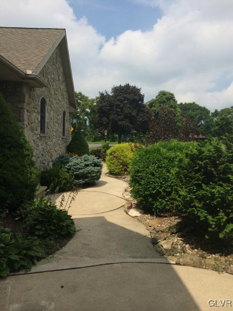 3884 Windy Road Orefield, PA 18069 - Photo 13 of 33 Gallery Image 13