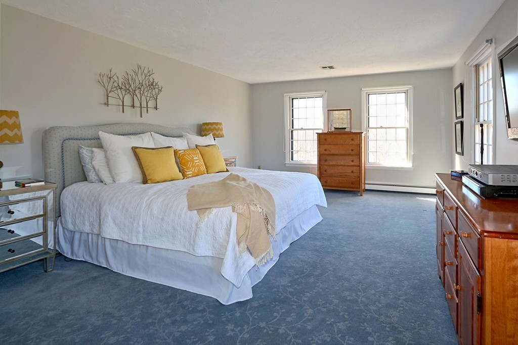 9 Thompson Road Wayland, MA 01778 - Photo 19 of 28 Gallery Image 19