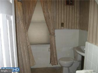 4015 Ellendale Road Drexel Hill, PA 19026 - Photo 8 of 12 Gallery Image 8