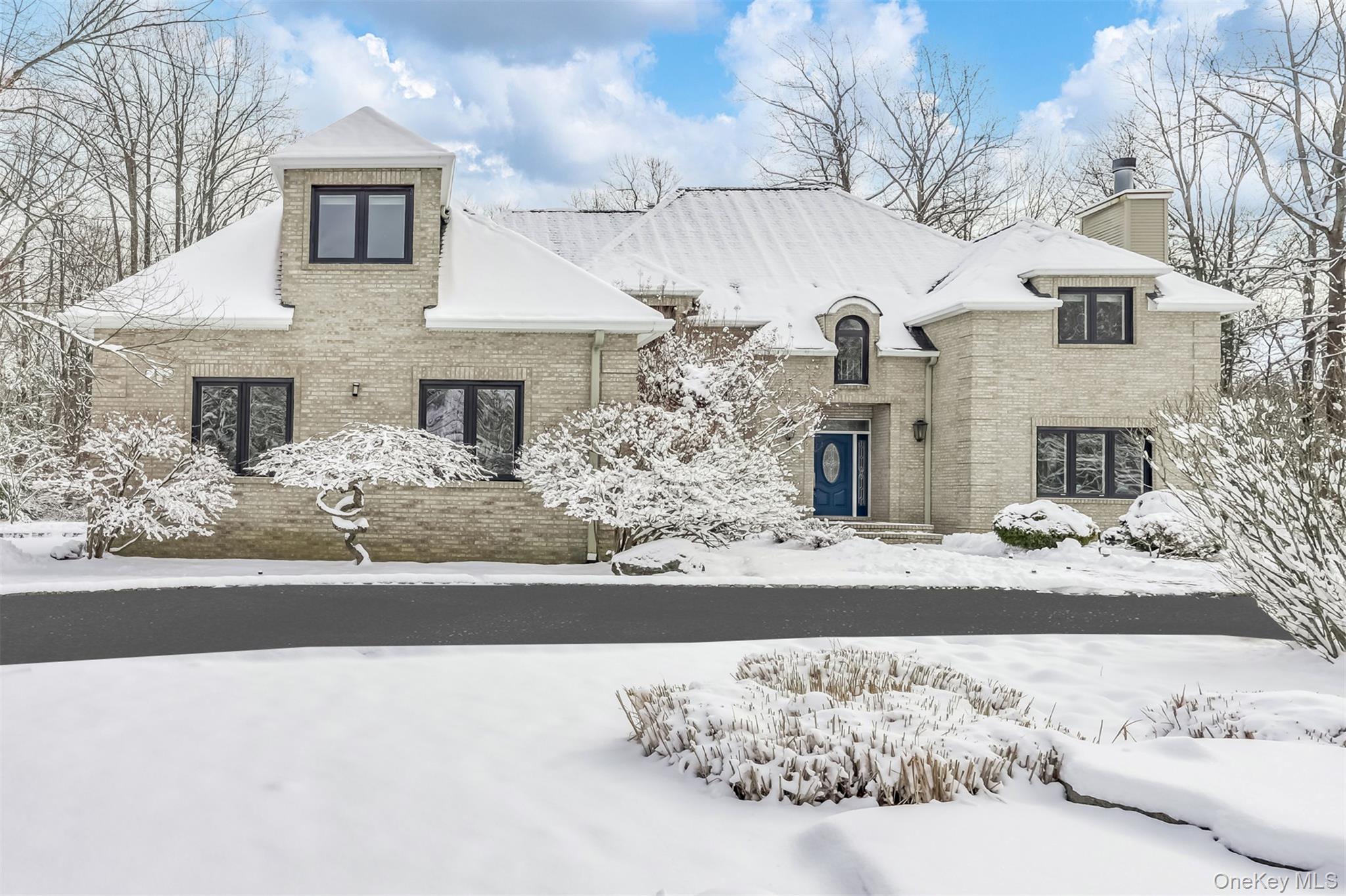 25 Coe Farm Road Suffern, NY 10901 - Photo 1 of 29