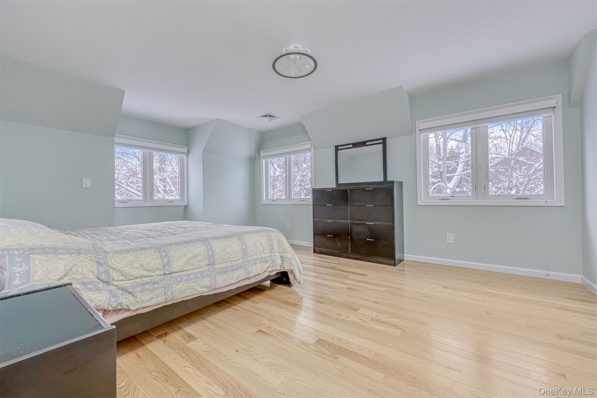 25 Coe Farm Road Suffern, NY 10901 - Photo 13 of 29