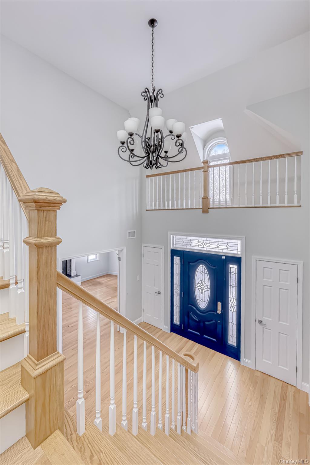 25 Coe Farm Road Suffern, NY 10901 - Photo 3 of 29