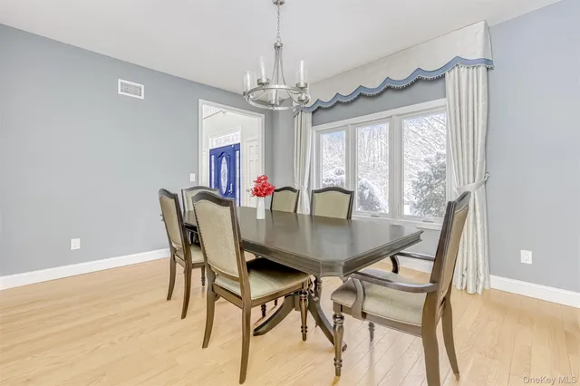 $1,499,000 | 25 Coe Farm Road, Suffern, NY 10901