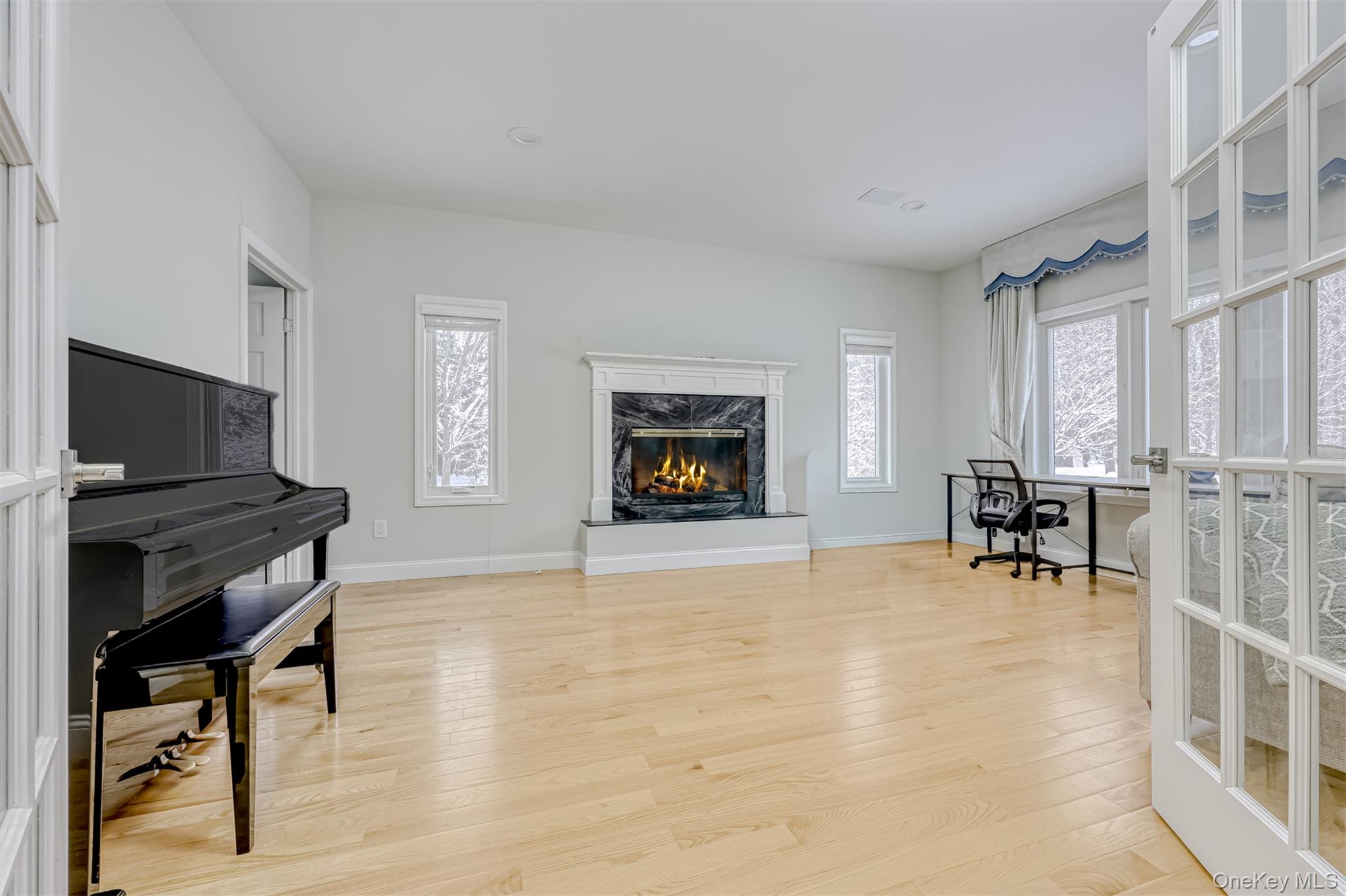 25 Coe Farm Road Suffern, NY 10901 - Photo 10 of 29