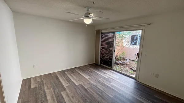 $2,750 | 11213 East Mercer Lane, Scottsdale, AZ 85259