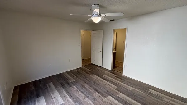 $2,750 | 11213 East Mercer Lane, Scottsdale, AZ 85259