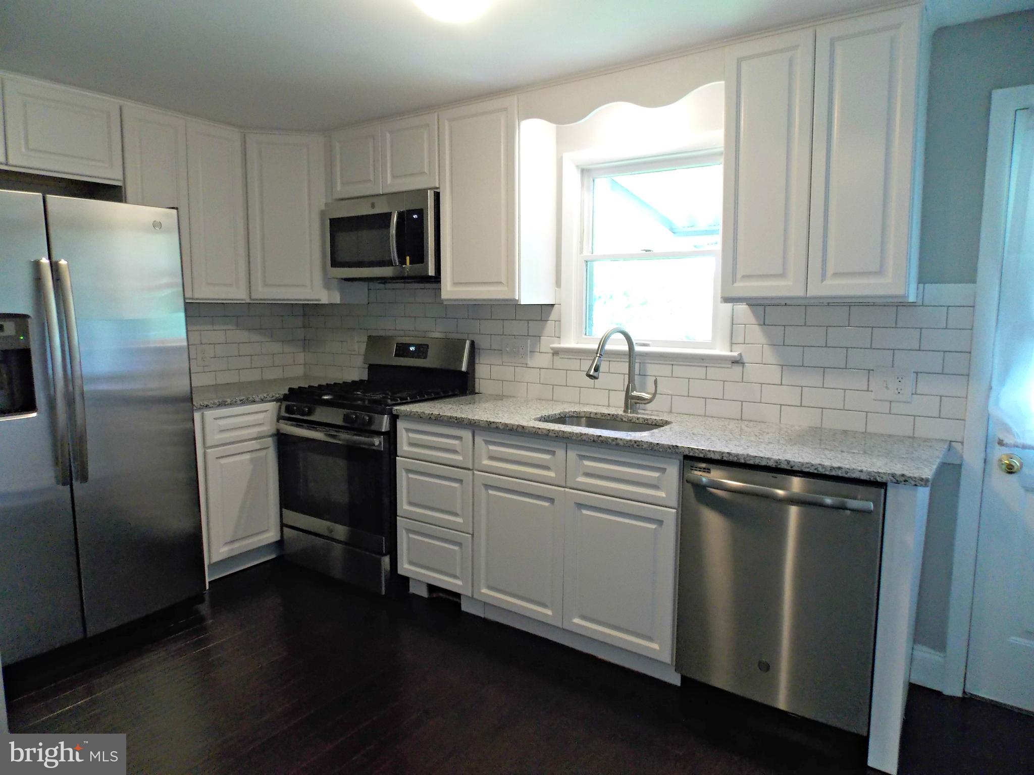 306 Chestnut Street Spring City, PA 19475 - Photo 6 of 18