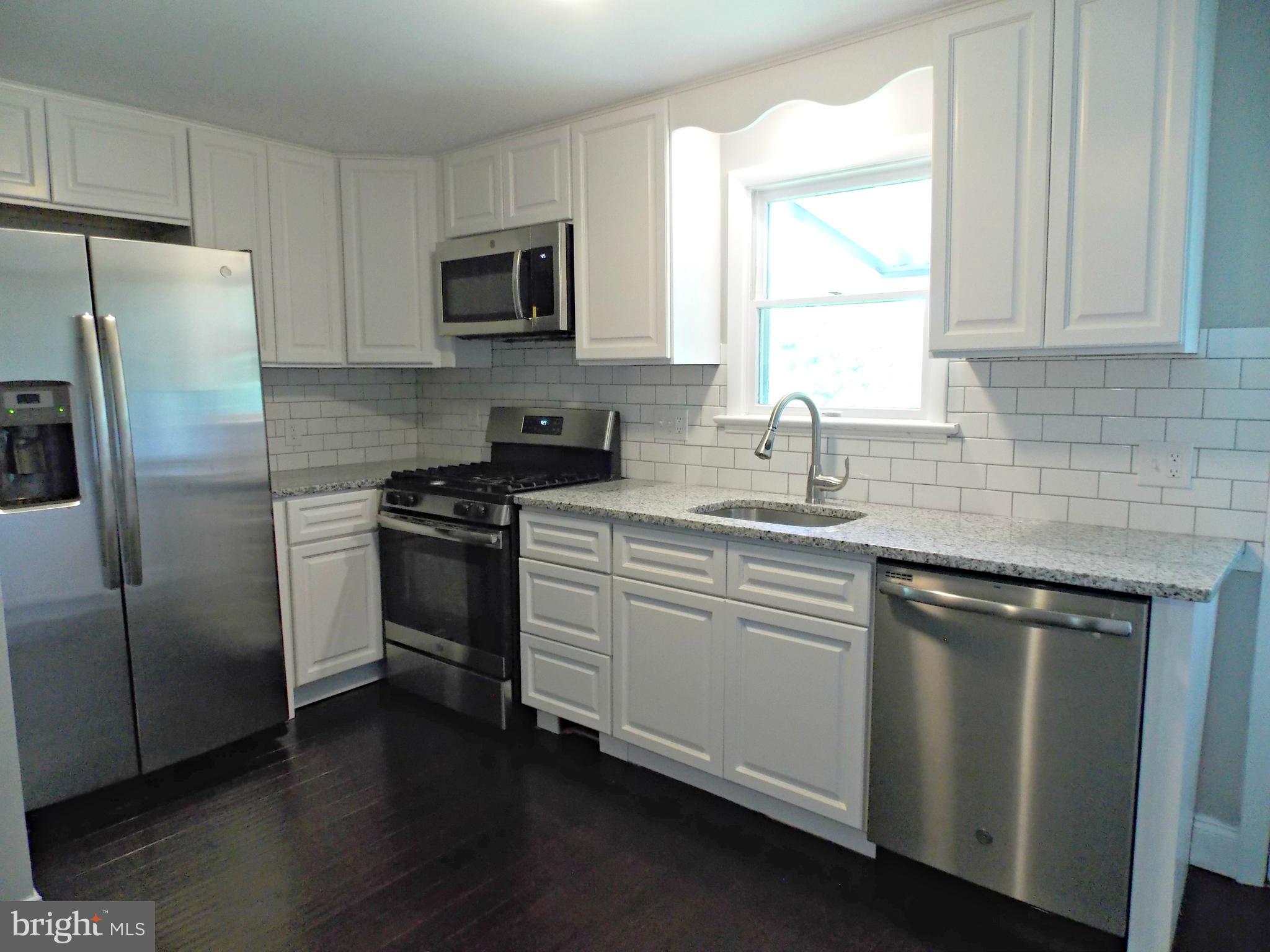 306 Chestnut Street Spring City, PA 19475 - Photo 7 of 18