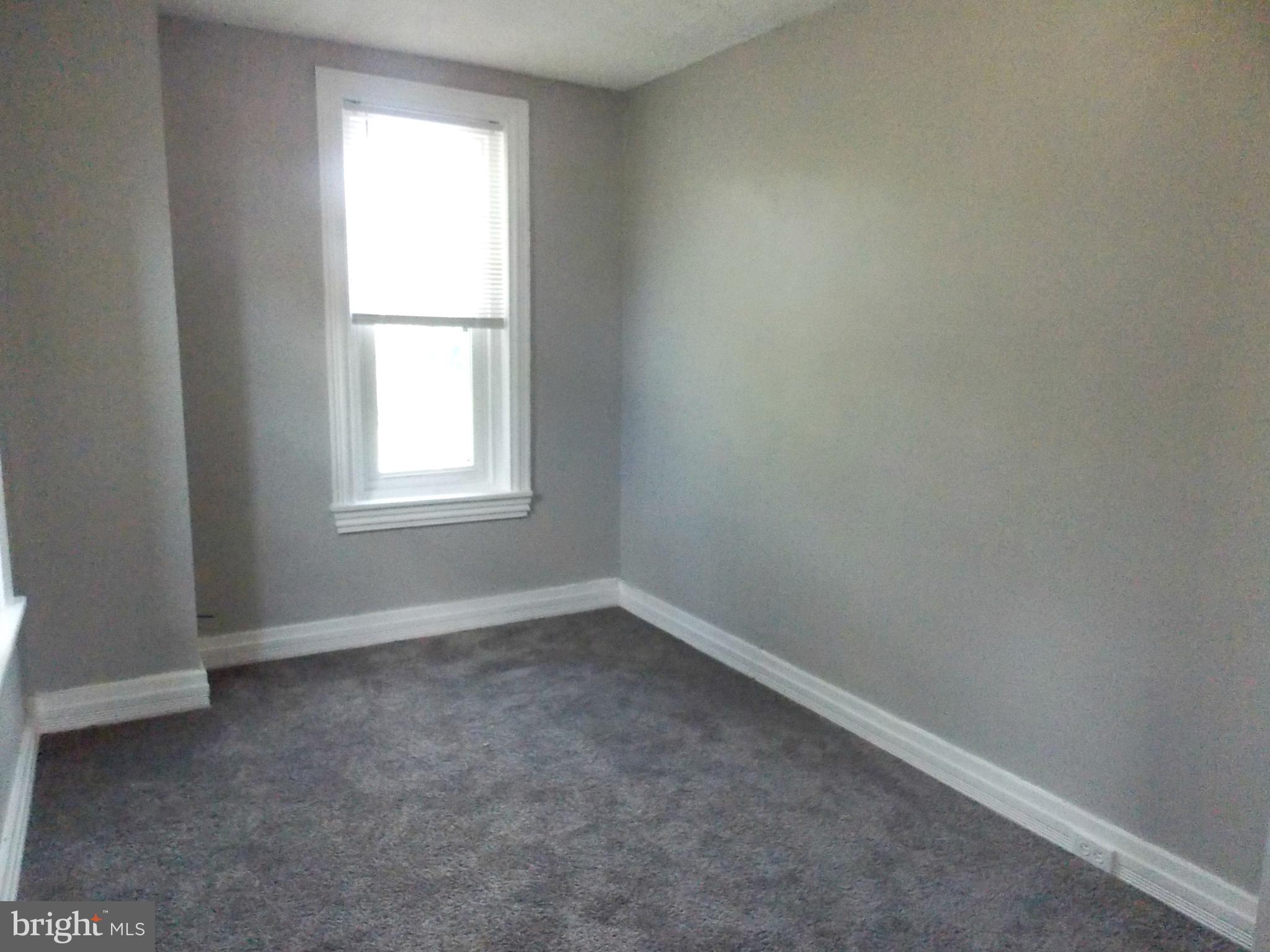 306 Chestnut Street Spring City, PA 19475 - Photo 10 of 18