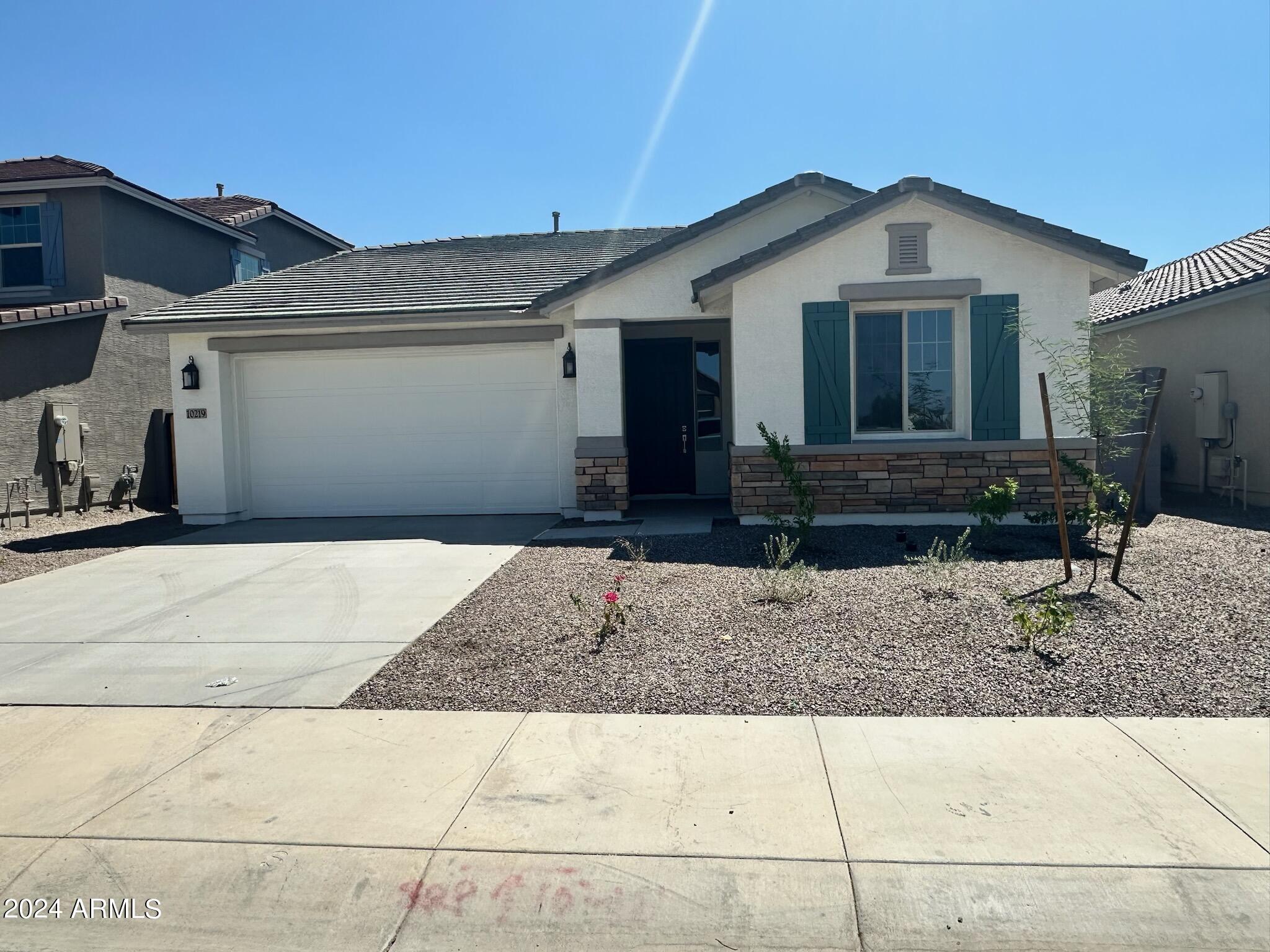 10219 West Piccadilly Road Avondale, AZ 85392 - Photo 1 of 4 Photo