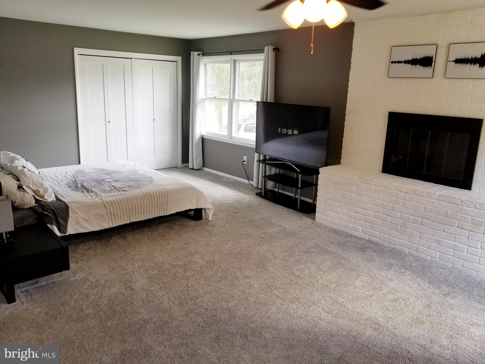 2512 Neudecker Road Westminster, MD 21157 - Photo 22 of 48 Primary Bedroom