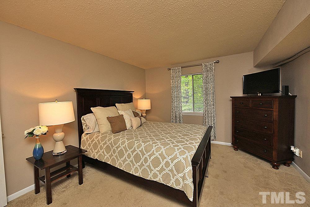 4717 Edwards Mill Road, Unit F Raleigh, NC 27612 - Photo 5 of 12 Gallery Image 5