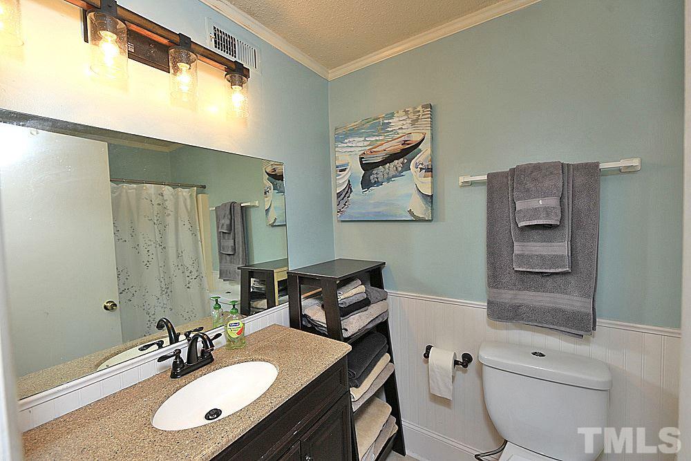 4717 Edwards Mill Road, Unit F Raleigh, NC 27612 - Photo 8 of 12 Gallery Image 8