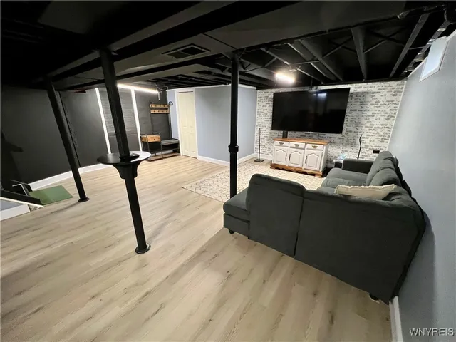 $259,900 | 162 Fries Road, Tonawanda, NY 14150