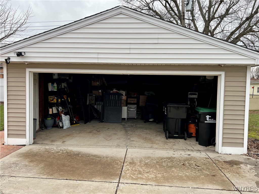 162 Fries Road Tonawanda, NY 14150 - Photo 7 of 39