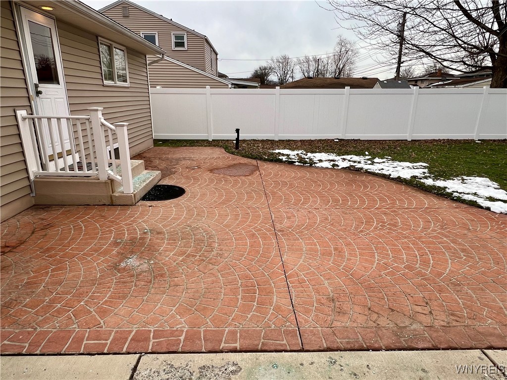 162 Fries Road Tonawanda, NY 14150 - Photo 10 of 39