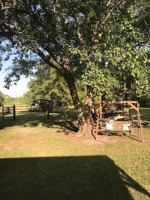 8204 Seaman Road Vancleave, MS 39565 - Photo 16 of 18 IMG_1100