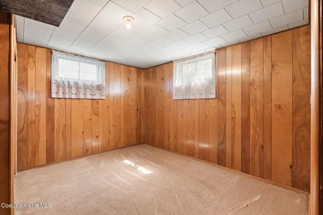 $395,000 | 18 East Jackson Avenue, Priest River, ID 83856