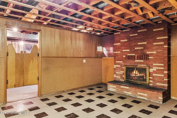 $368,000 | 18 East Jackson Avenue, Priest River, ID 83856