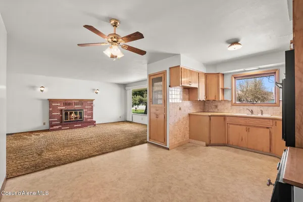 $368,000 | 18 East Jackson Avenue, Priest River, ID 83856