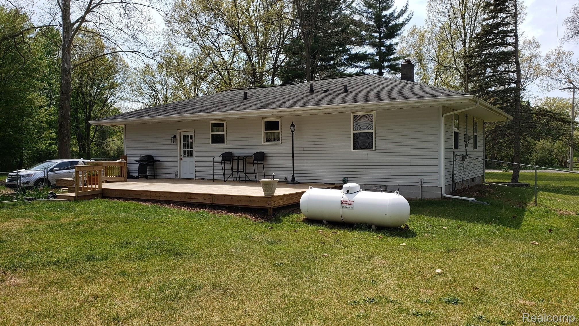 8477 Mt Hope Road Grass Lake, MI 49240 - Photo 21 of 44 mount hope rear yard.jpg