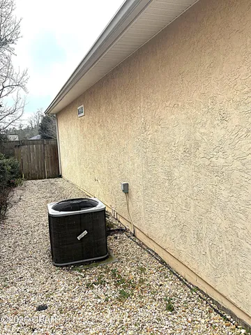 $349,900 | 2548 Woods View Drive, Marianna, FL 32446