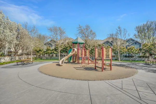 $559,800 | 62 South Rio Rapido Drive, Tracy, CA 95391