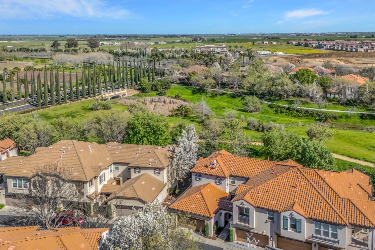 62 South Rio Rapido Drive Tracy, CA 95391 - Photo 33 of 40 an aerial view of multiple house