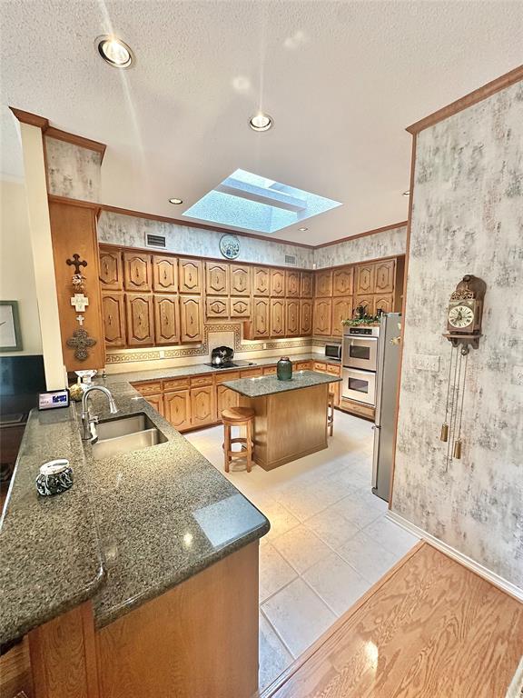 16022 Chalfont Circle Dallas, TX 75248 - Photo 13 of 23