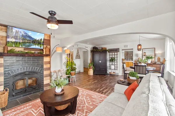 $549,000 | 202 South School Street, Cascade, ID 83611