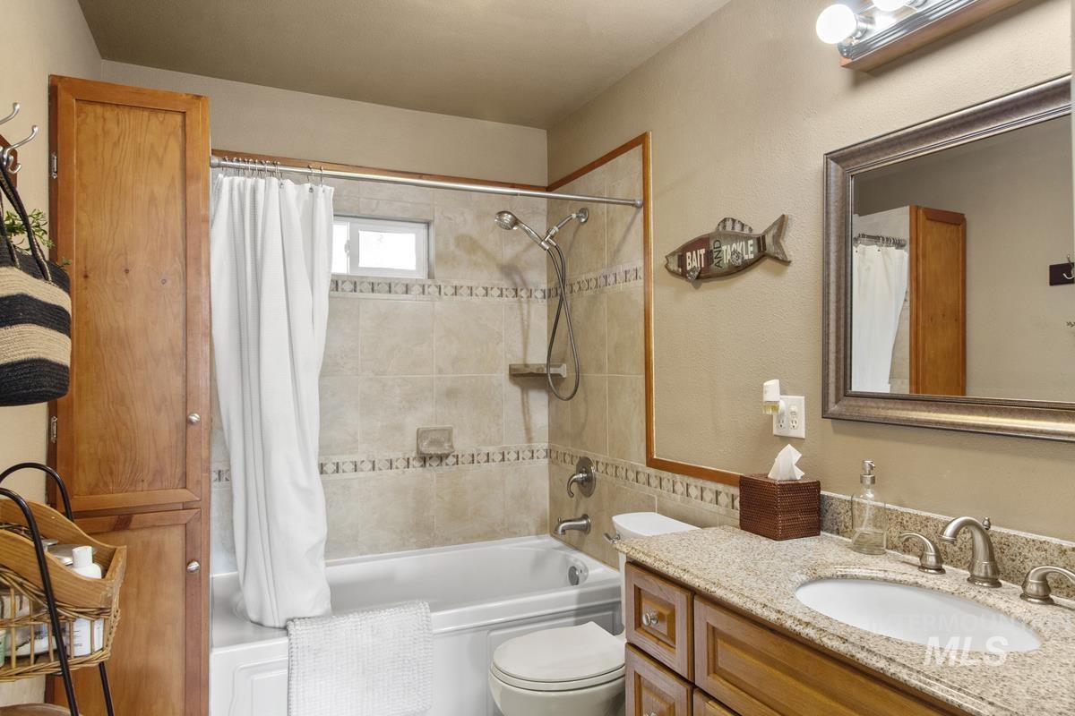 202 South School Street Cascade, ID 83611 - Photo 22 of 39