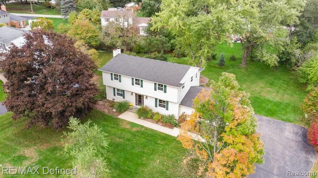 498 Willow Tree Lane Rochester Hills, MI 48306 - Photo 2 of 39