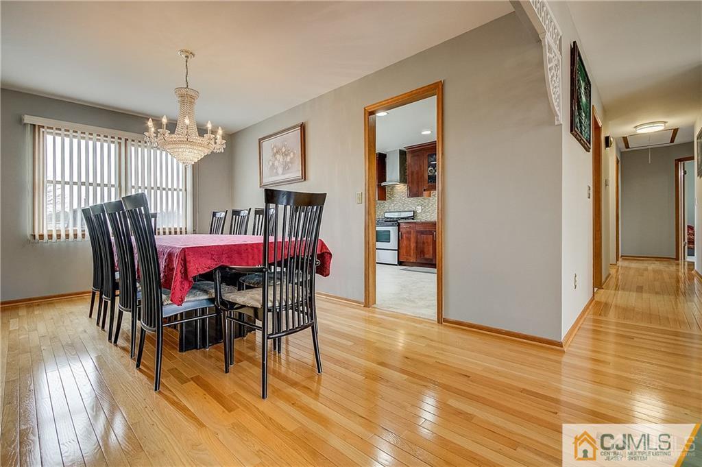 10 Rutherford Court Middlesex, NJ 08846 - Photo 6 of 25 Gallery Image 6