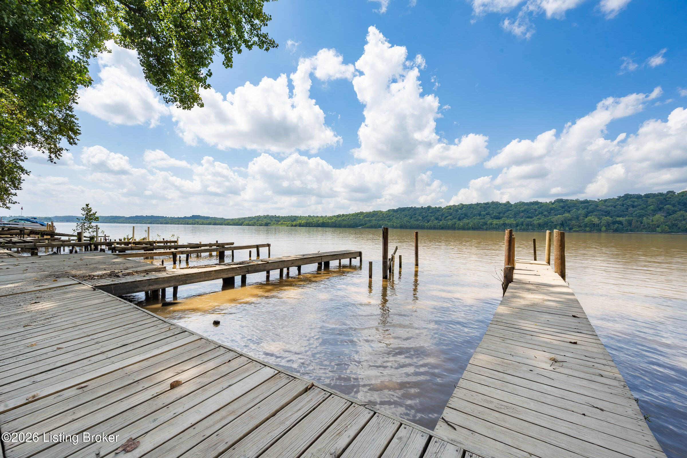 1510 Riverside Drive Prospect, KY 40059 - Photo 48 of 57 1510 Riverside Dr_Aerials_and_Docks-9